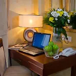 Midas Hotel 4*