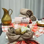 Midas Hotel 4*