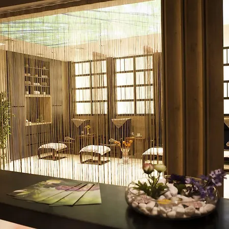 Hotel Midas 4*