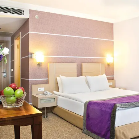 Hotel Midas 4*