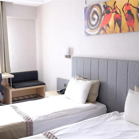 Midas Hotel 4*