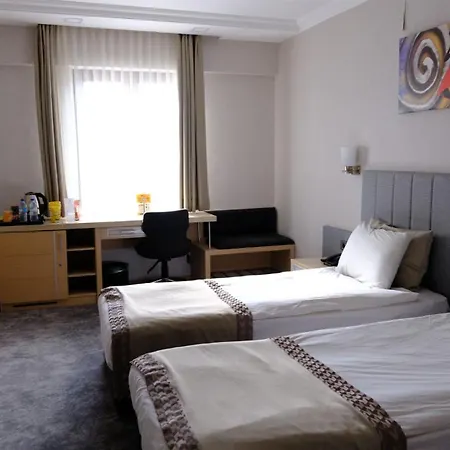 Midas Hotel