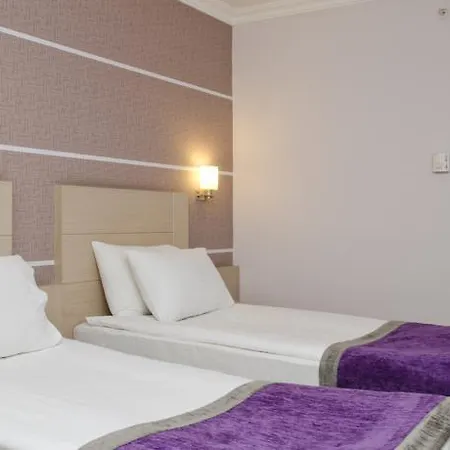 Hotel Midas 4*