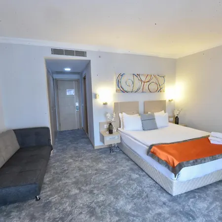 Midas Hotel