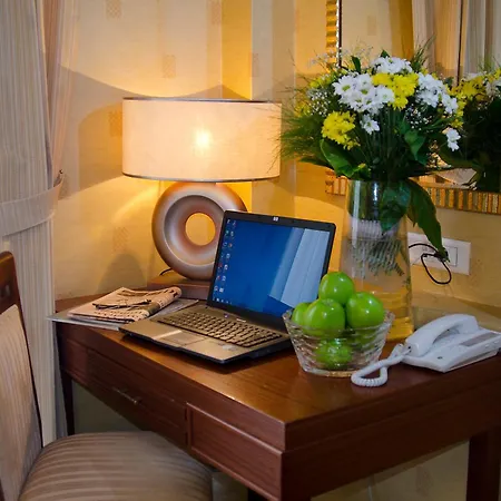 Midas Hotel 4*