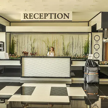 Midas Hotel